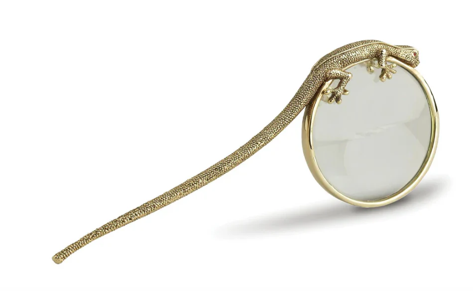 Gecko Magnifying Glass