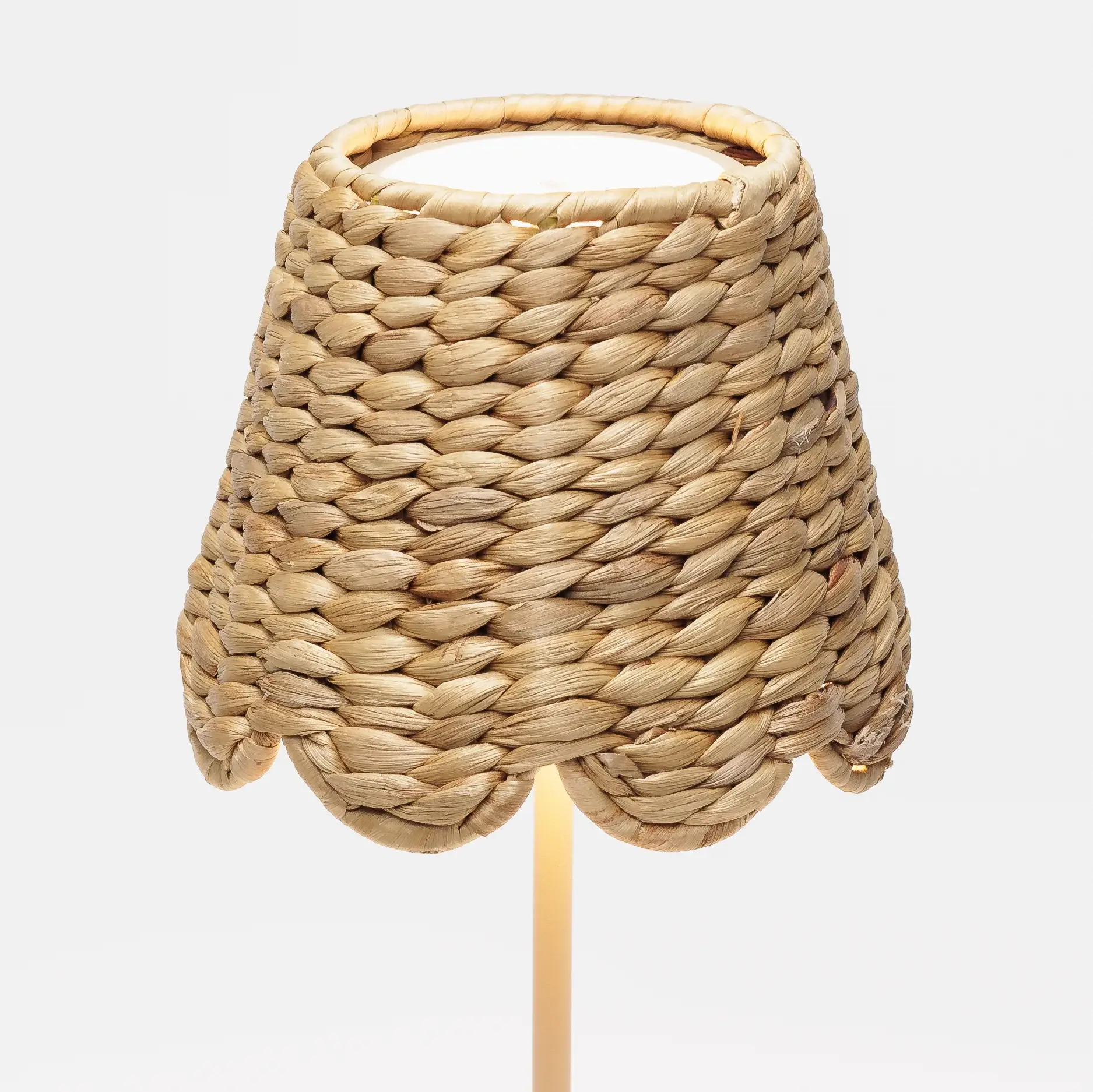 Scalloped Woven Wicker Shade